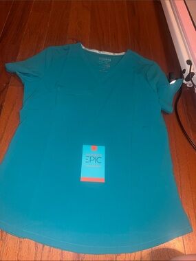 Women's Teal V-Neck Scrub Top